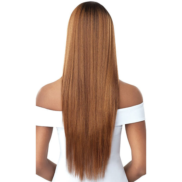 Outre &Play Human Blend Lace Wig - Sage - Beauty Krew