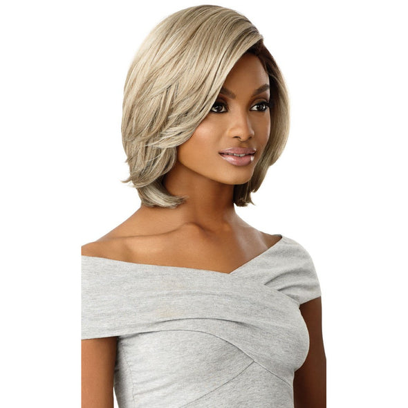 Outre Lace Front 5" Deep Part Wig - Dakota - Beauty Krew