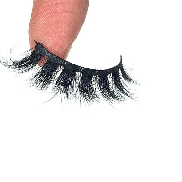 KREW LASH - KREW 002- 3d Mink Lash  by Beauty Krew - Beauty Krew